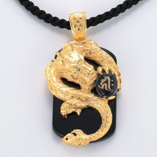 宝石オニキスとクォーツ・水晶を使ったドラゴンと和風と梵字のデザインが特徴的な銀風ネックレス/ペンダントの商品写真です。型番：GP201006-01~07 画像その2