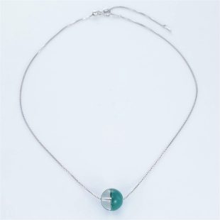 宝石クォーツ・水晶を使った和の彩ネックレス/ペンダントの商品写真です。型番：CR201018-01~05 画像その1