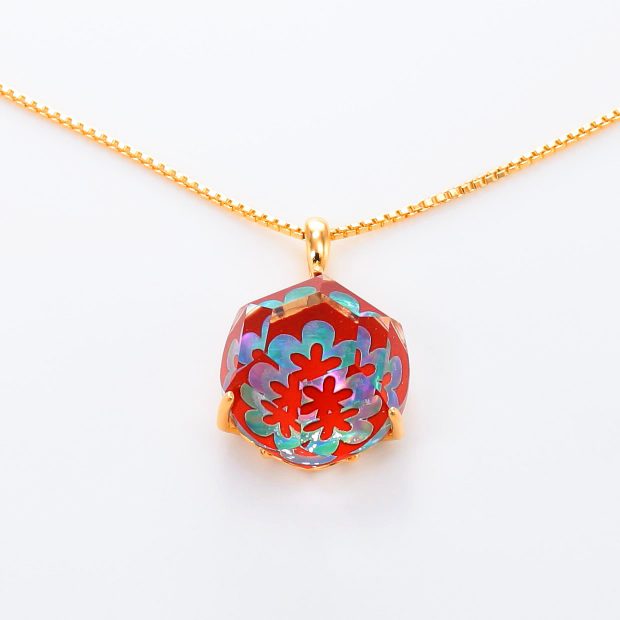 宝石クォーツ・水晶を使った花と和風のデザインが特徴的な和の彩ネックレス/ペンダントの商品写真です。型番：CR201012-01~02 画像その2