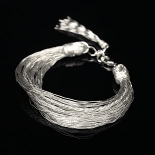 和の彩　金銀糸ブレスレットの商品写真です。型番：658-935 画像その1