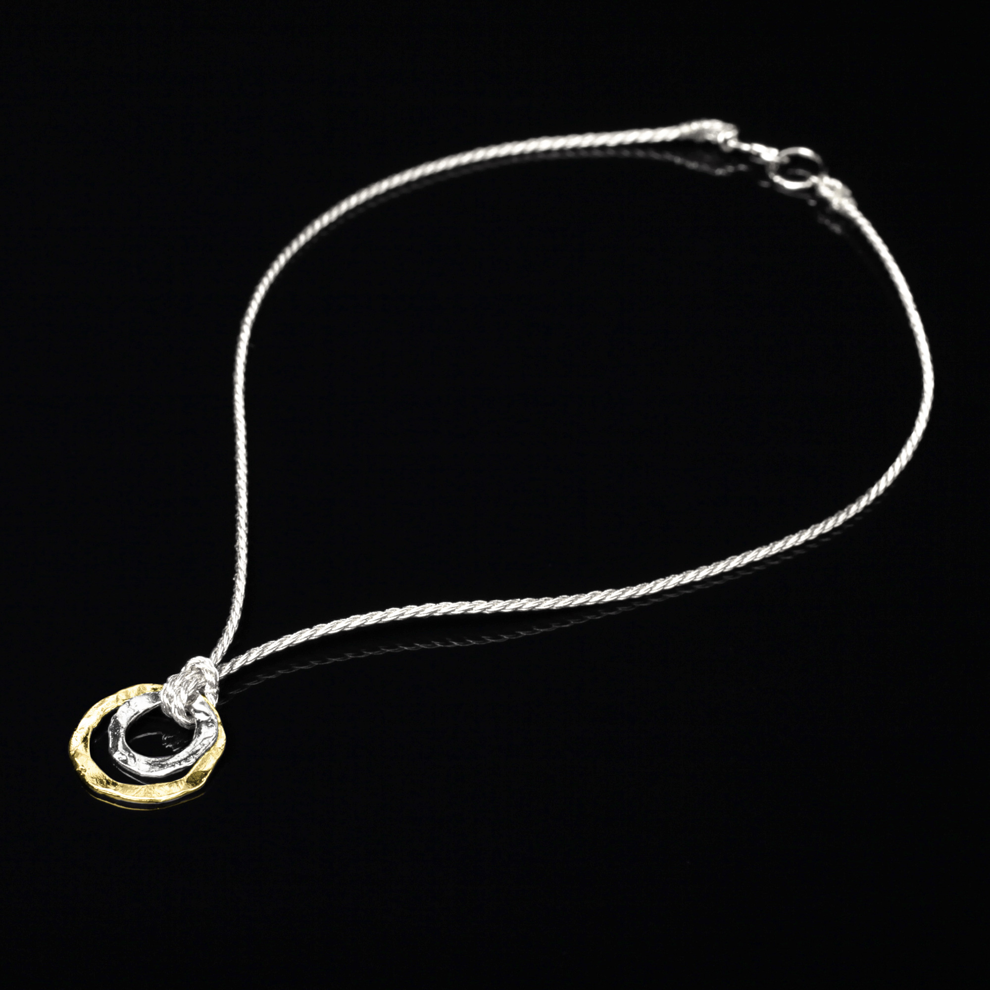 和の彩　金銀糸ネックレス/ペンダントの商品写真です。型番：658-919 画像その1