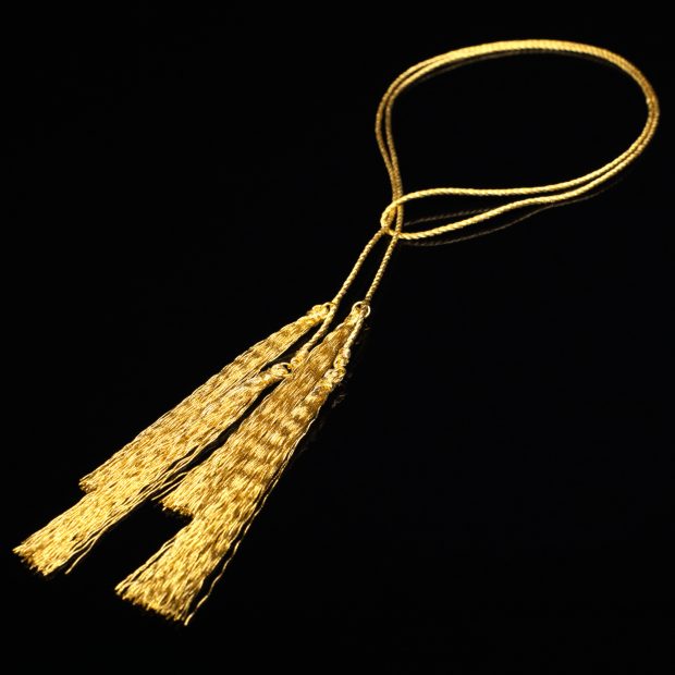 和の彩　金銀糸ネックレス/ペンダントの商品写真です。型番：658-930 画像その1