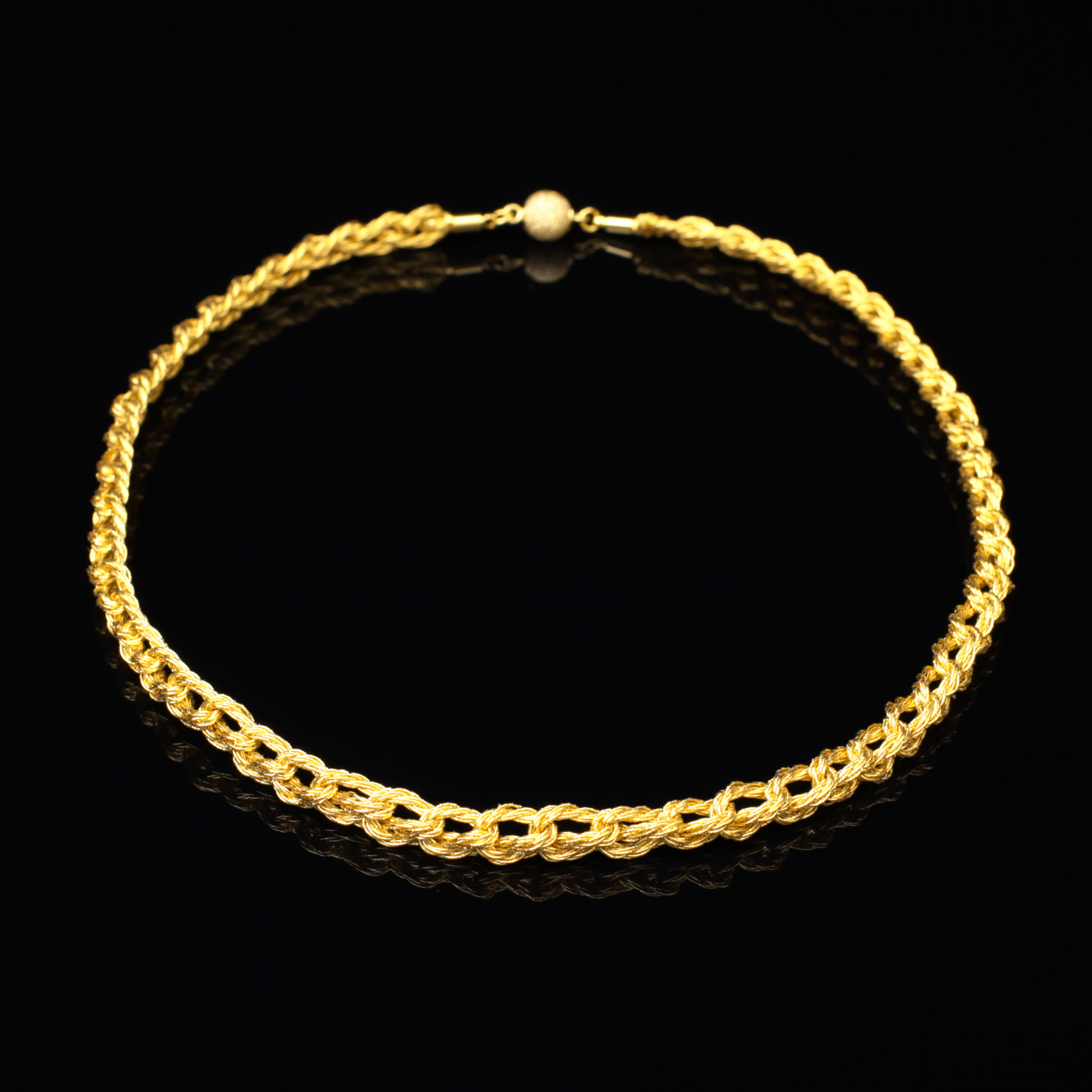 和の彩　金銀糸ネックレス/ペンダントの商品写真です。型番：659-097 画像その1
