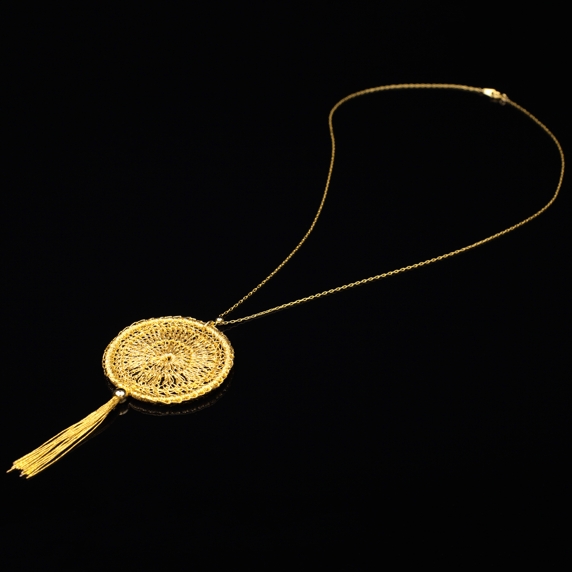 和の彩　金銀糸ネックレス/ペンダントの商品写真です。型番：659-142 画像その1