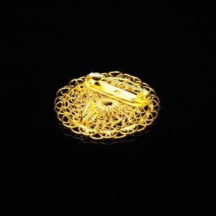 花のデザインが特徴的な和の彩　金銀糸ネックレス/ペンダントとブローチの商品写真です。型番：659-144 画像その3